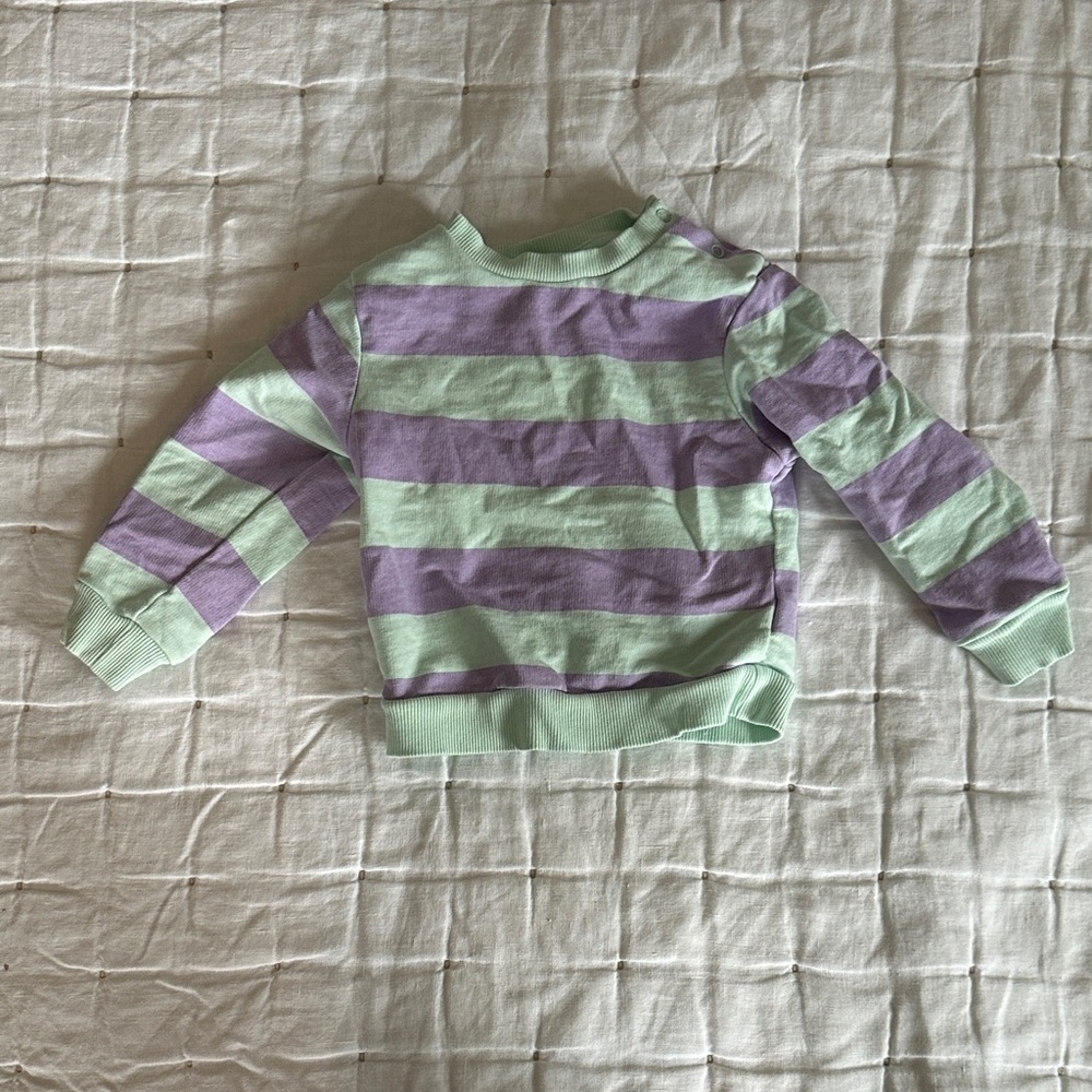 8 piece kids assorted tops and pants (050) - Picture 9 of 16
